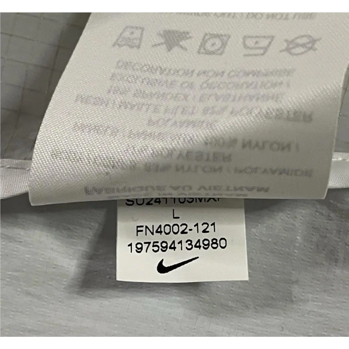 Nike clothing - NIKE TRAIL - TRAIL - FN4002121 - White (UPC: 0197595329231) 13