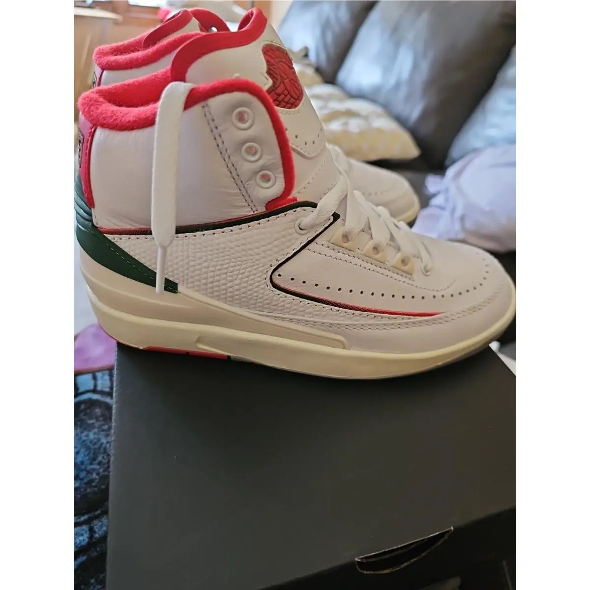 Nike shoes - White 3