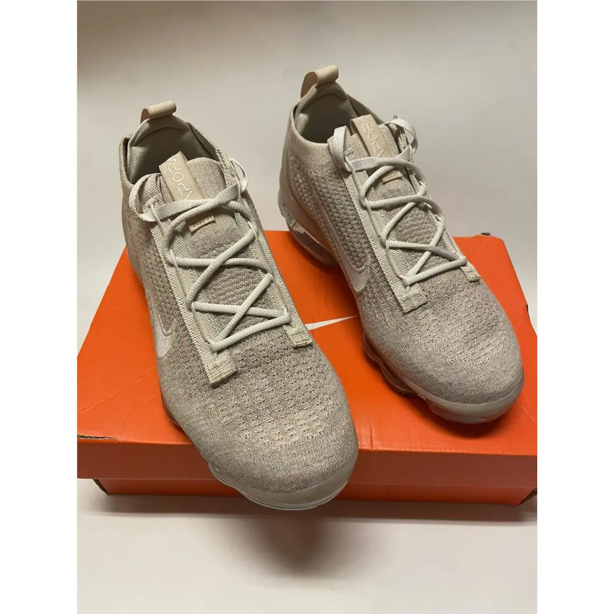 Nike shoes - Nike Air Vapormax Flyknit - Air Vapormax Flyknit - DC9454-101 - Beige 0