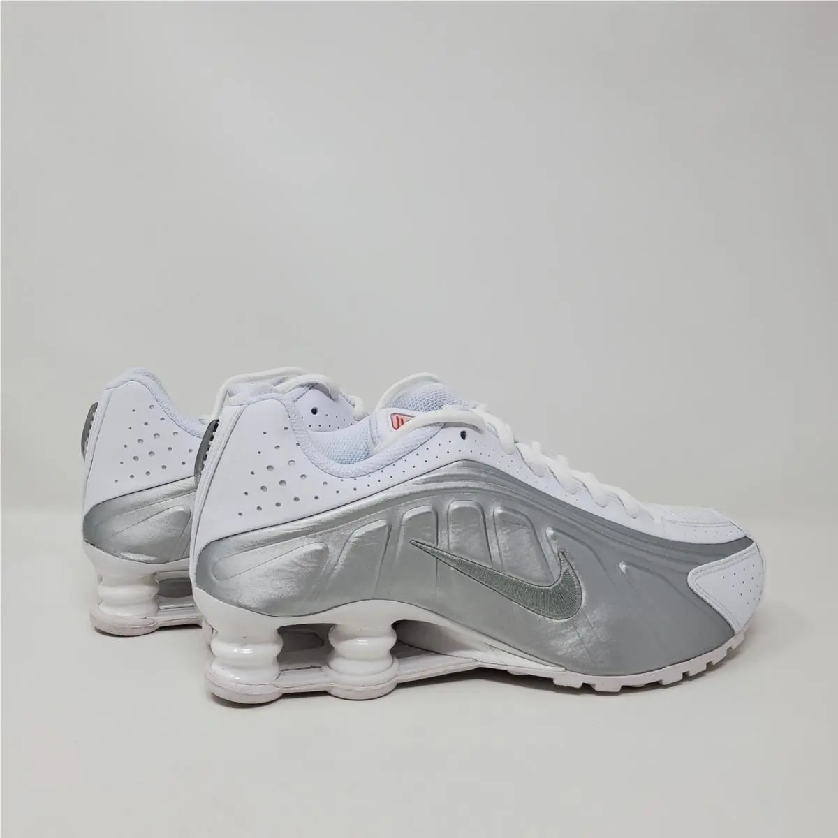 Nike shoes - Nike Shox R4 - Shox - White 5