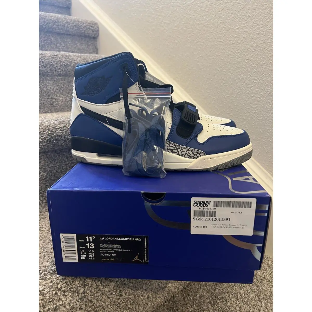Nike shoes - Jordan Legacy 312 - Legacy - AQ4160-104 - Blue (UPC: 0887231286485) 0