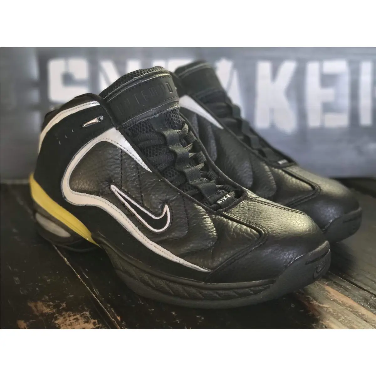 Nike shoes - Black 0