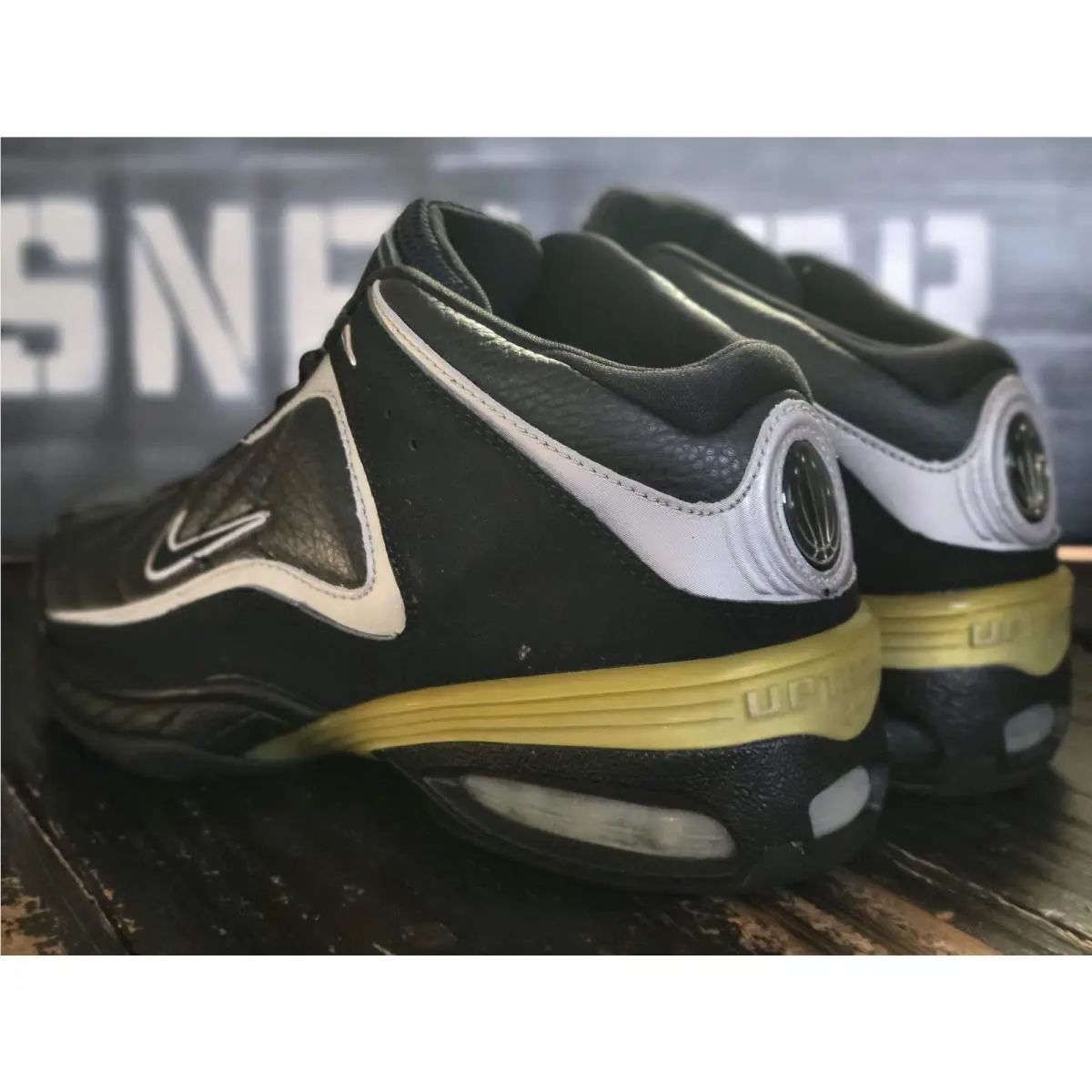 Nike shoes - Black 2
