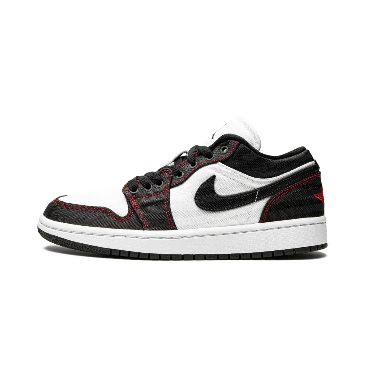 Jordan Womens Wmns Air 1 Low SE Utl DD9337 106 White/black/red - Size 11.5W - Beige