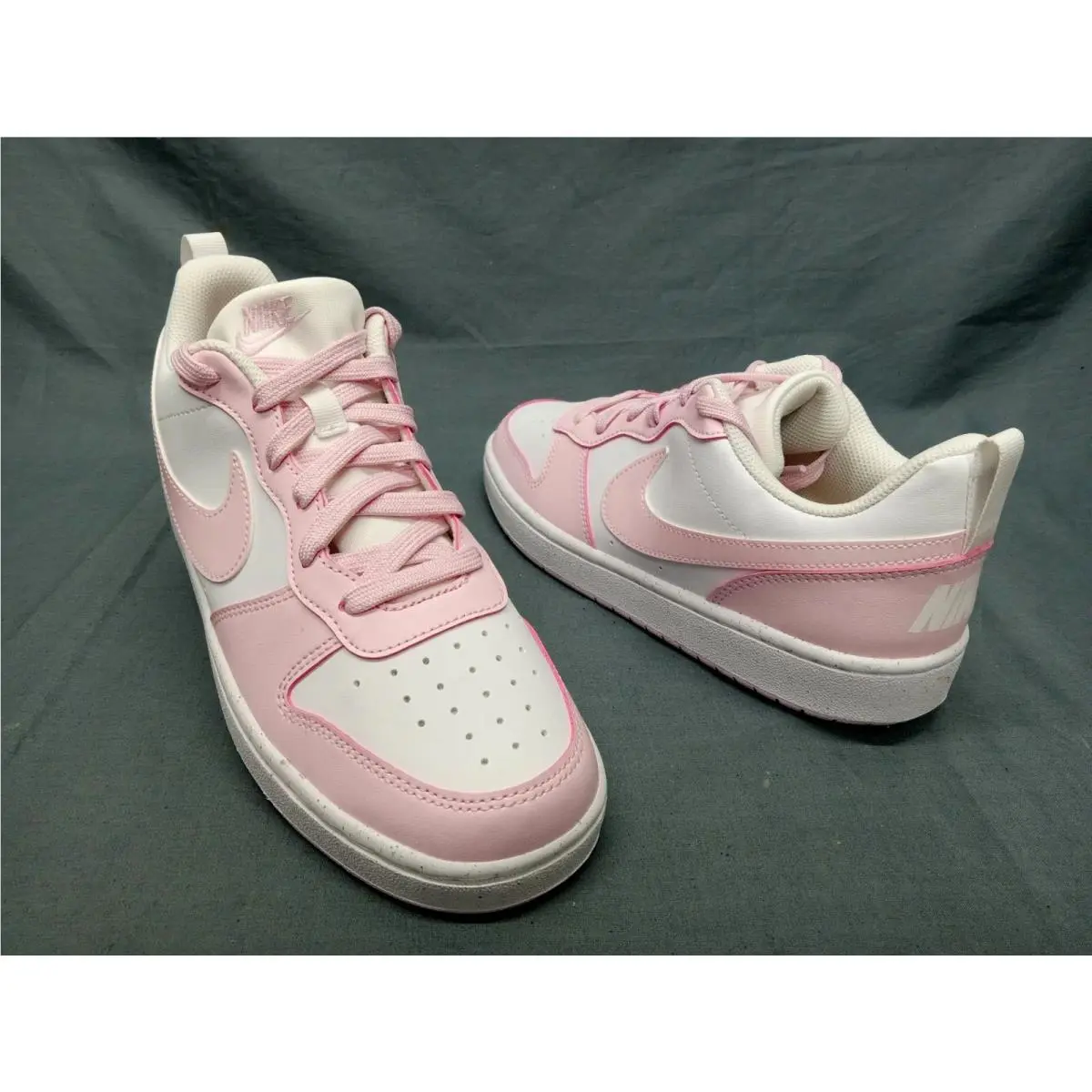 Nike Girls Court Borough Low Recraft GS Sneakers White Pink Size 5