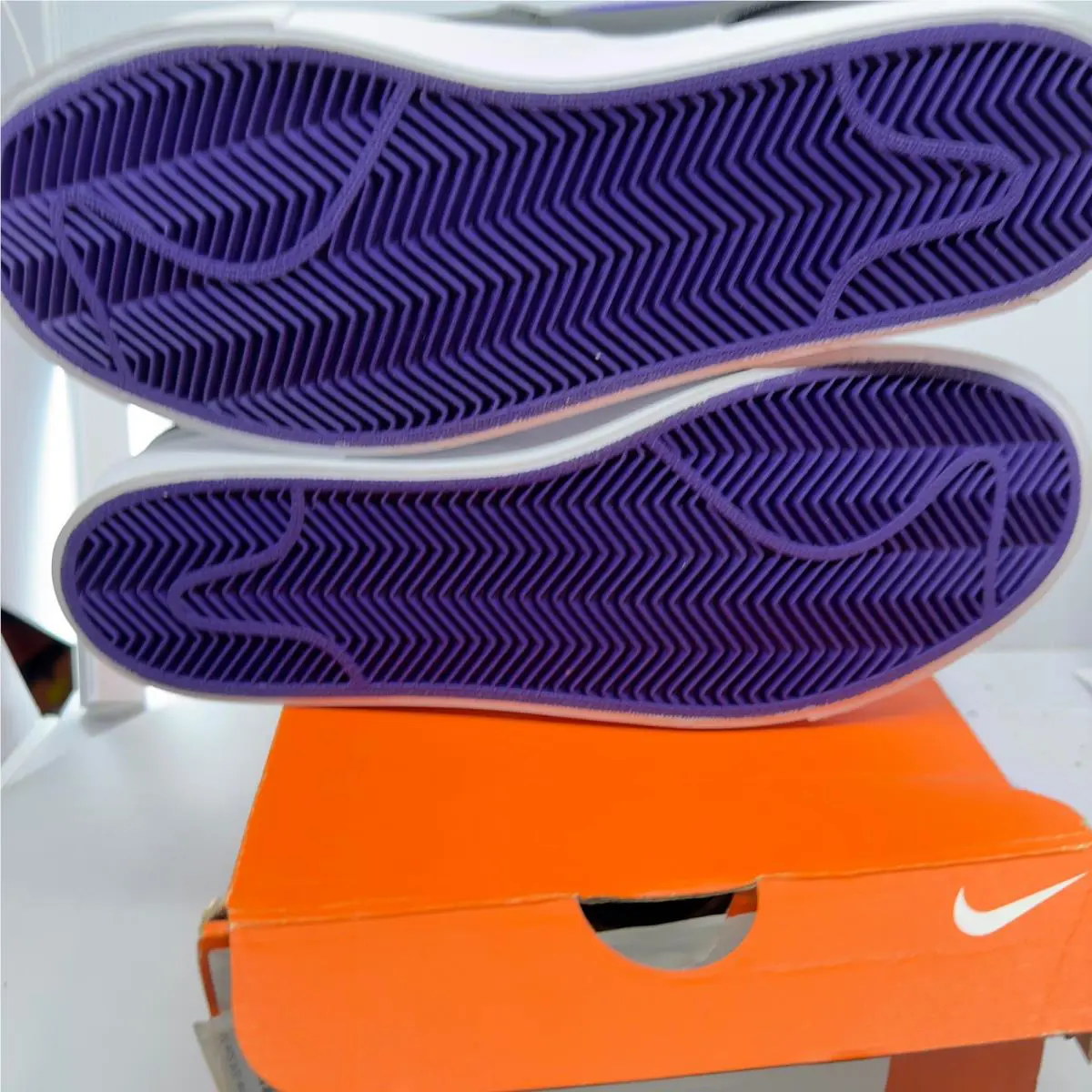 Nike shoes - Black 4