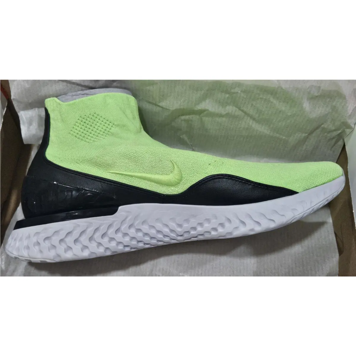 Nike shoes - Nike Rise React - Rise React - AV5554-330 - Green 2