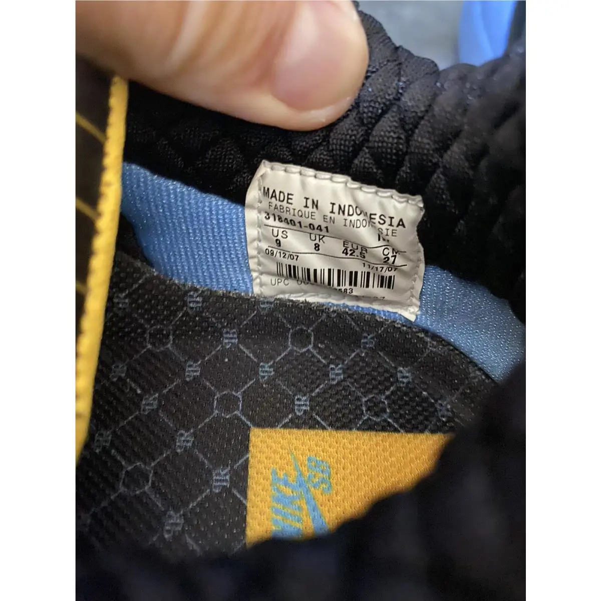 Nike shoes - Nike SB - 318401 041 - Black / University Blue 4