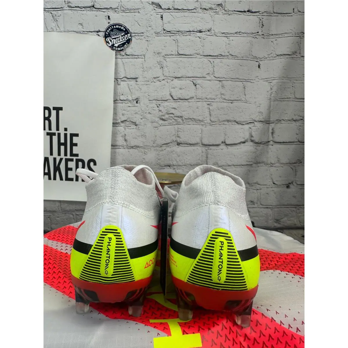 Nike shoes - Red 2