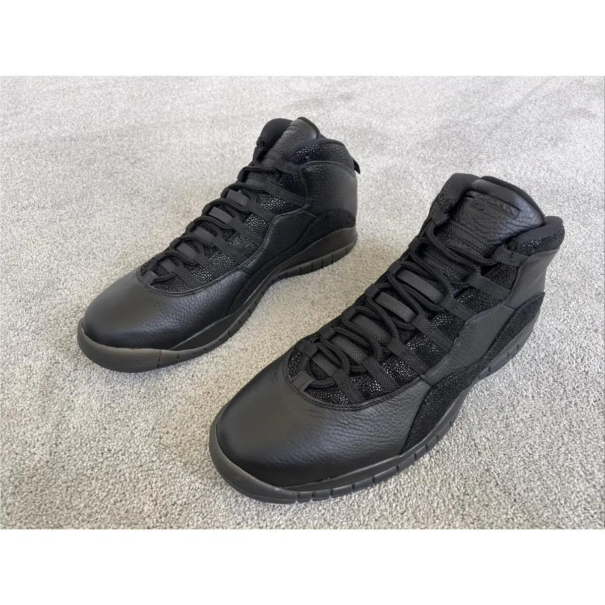 Nike shoes - Jordan 10 - Black 3