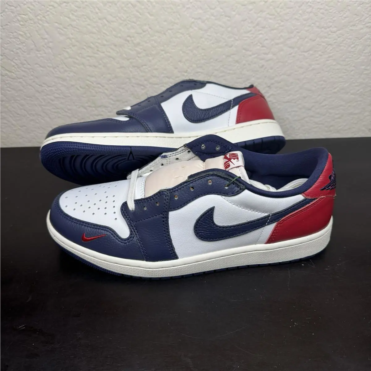 Nike shoes - Nike Air Jordan 1 - Air - Howard University 0