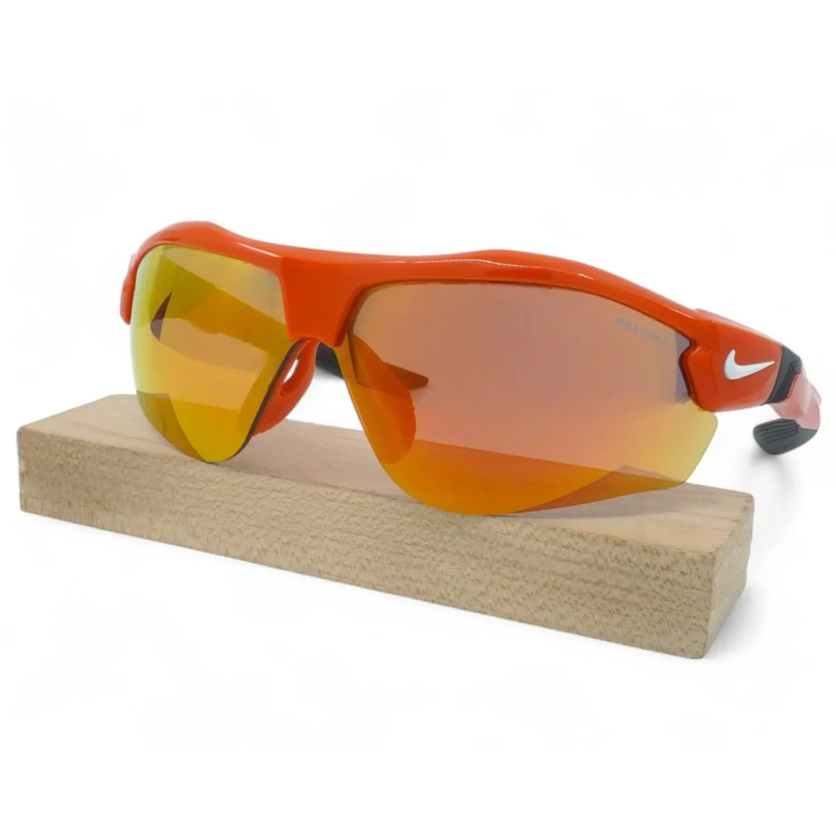 DN9252-891 Unisex Nike Show X3 Sunglasses - Frame: Team Orange