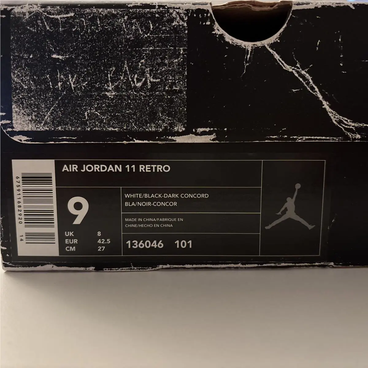 Nike shoes - Air Jordan 11 - Air - 136046-101 - White 1