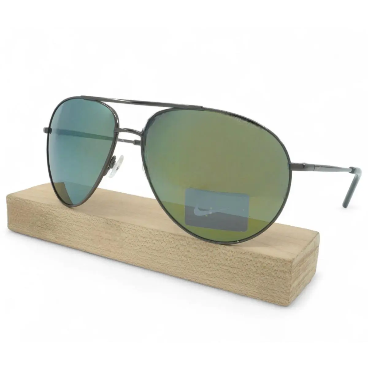 EV1218-021 Unisex Nike Chance M Sunglasses