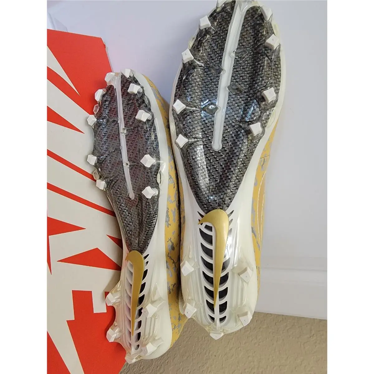 Nike shoes - Nike Vapor Untouchable Pro Camo - AJ3859-710 - Gold (UPC: 0888412735815) 3