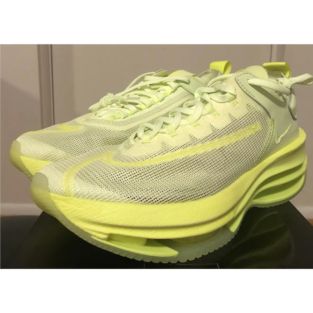 Nike shoes - Nike Zoom Double Stacked - Zoom Double Stacked - Volt 0