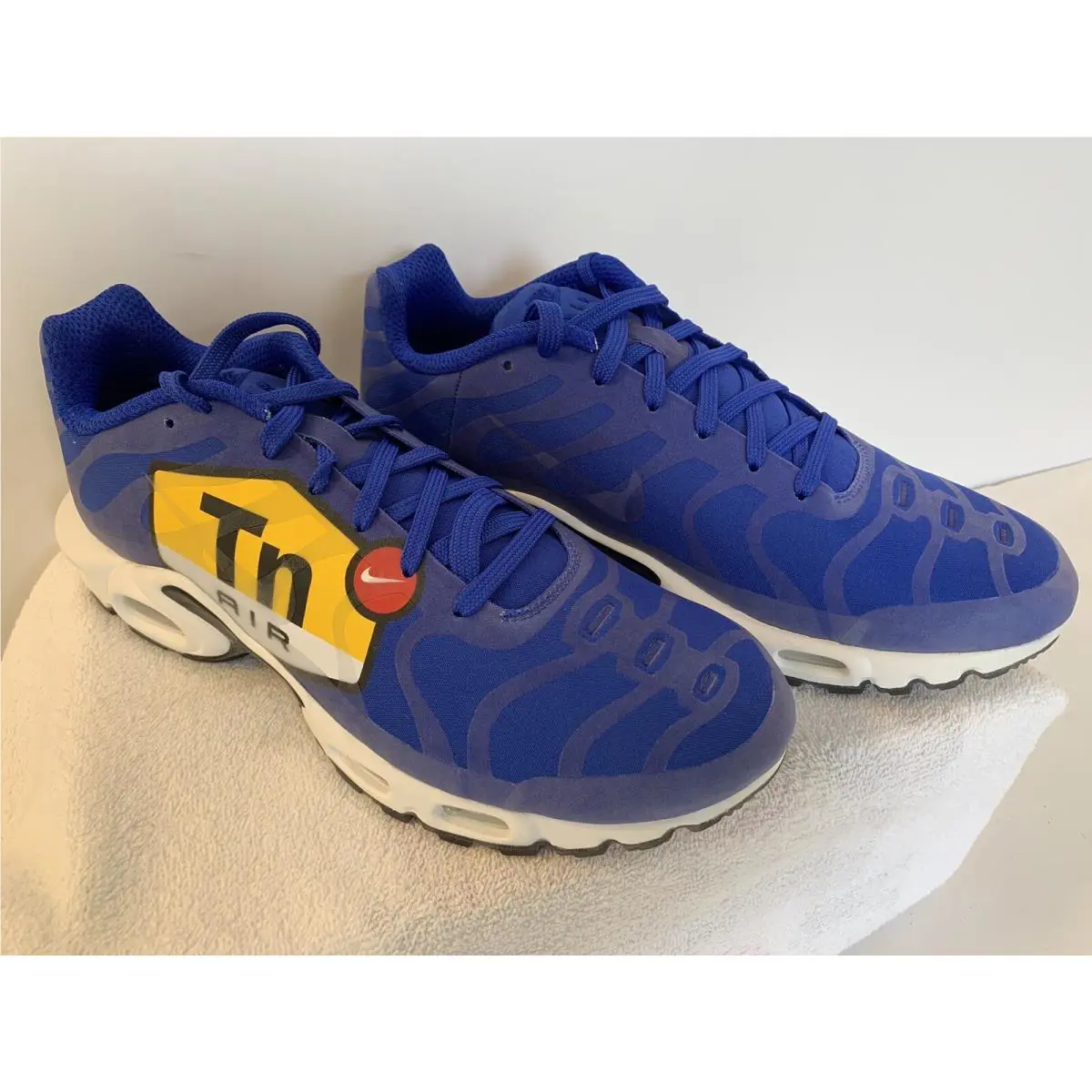 Nike shoes - Nike Air Max Plus - Air Max Plus - AJ7181-400 - Hyper Blue/Black-White (UPC: 886737122433) 2