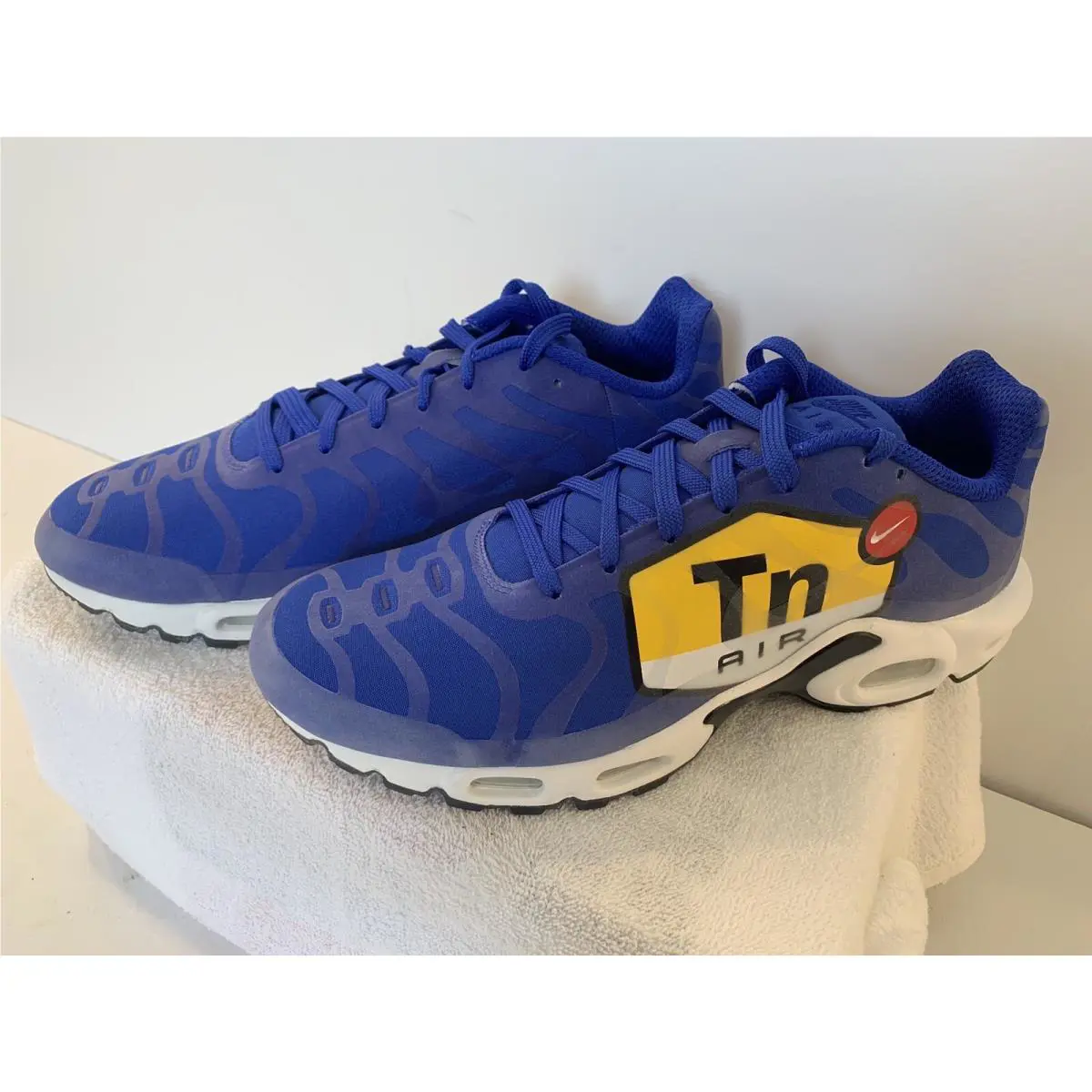 Nike shoes - Nike Air Max Plus - Air Max Plus - AJ7181-400 - Hyper Blue/Black-White (UPC: 886737122433) 3