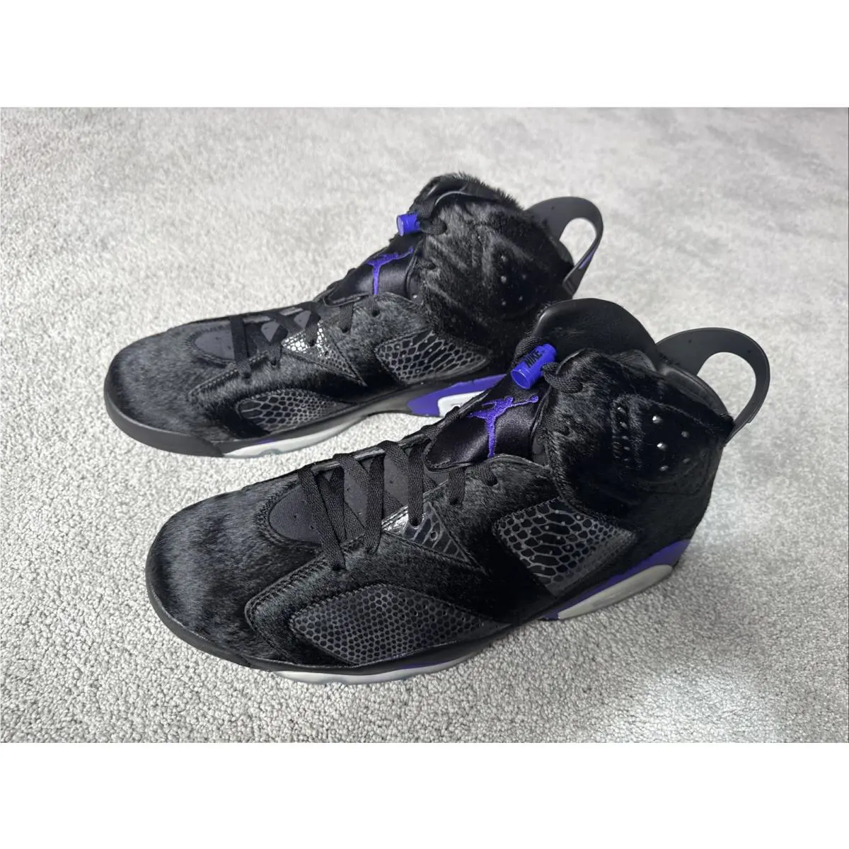 Nike shoes - Jordan 6 - Black 3