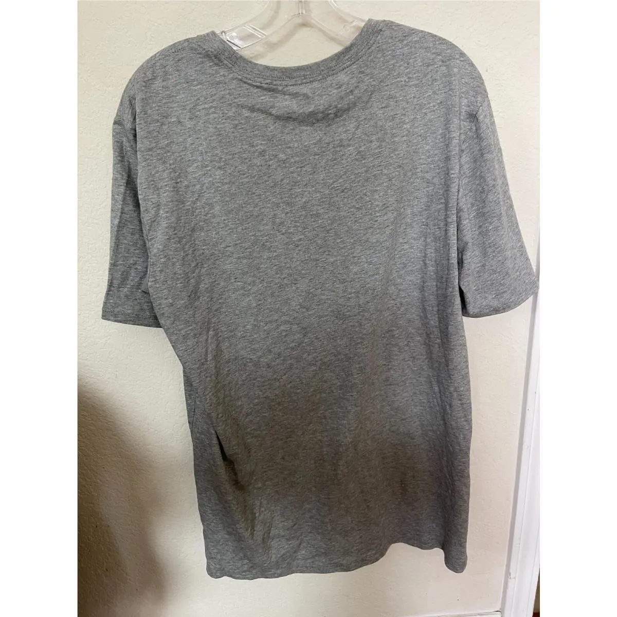 Nike clothing - NA - Gray (UPC: 191886846025) 1