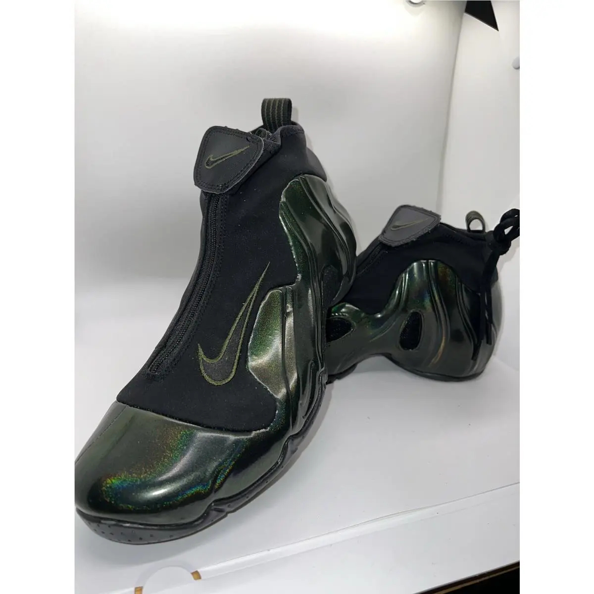 Nike shoes - Nike Air Flightposite - Air Flightposite - AO9378 300 - Legion Green 2