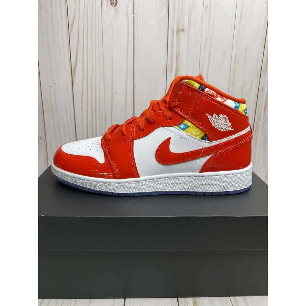 Nike shoes - Air Jordan 1 Mid SE - DC7294-600 - Multicolor (UPC: 195243077695) 1