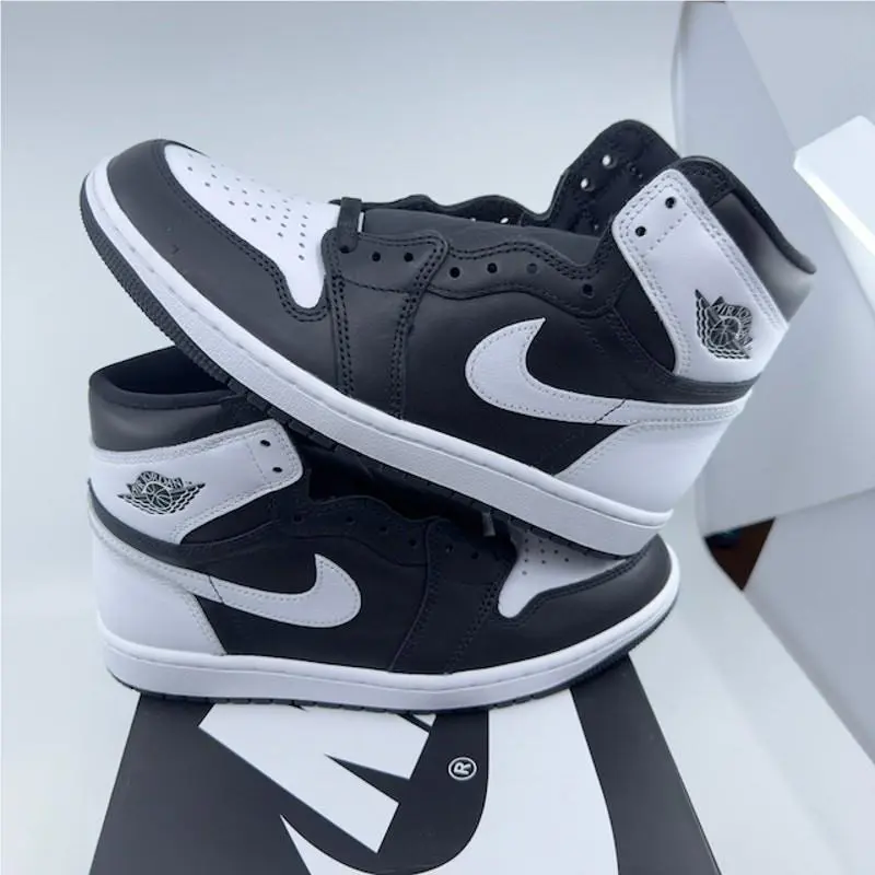 Nike shoes - Black 2