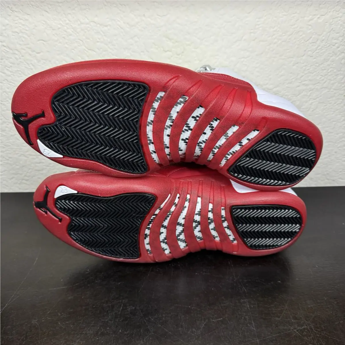 Nike shoes - Jordan Retro 12 - Retro - Cherry Red 8