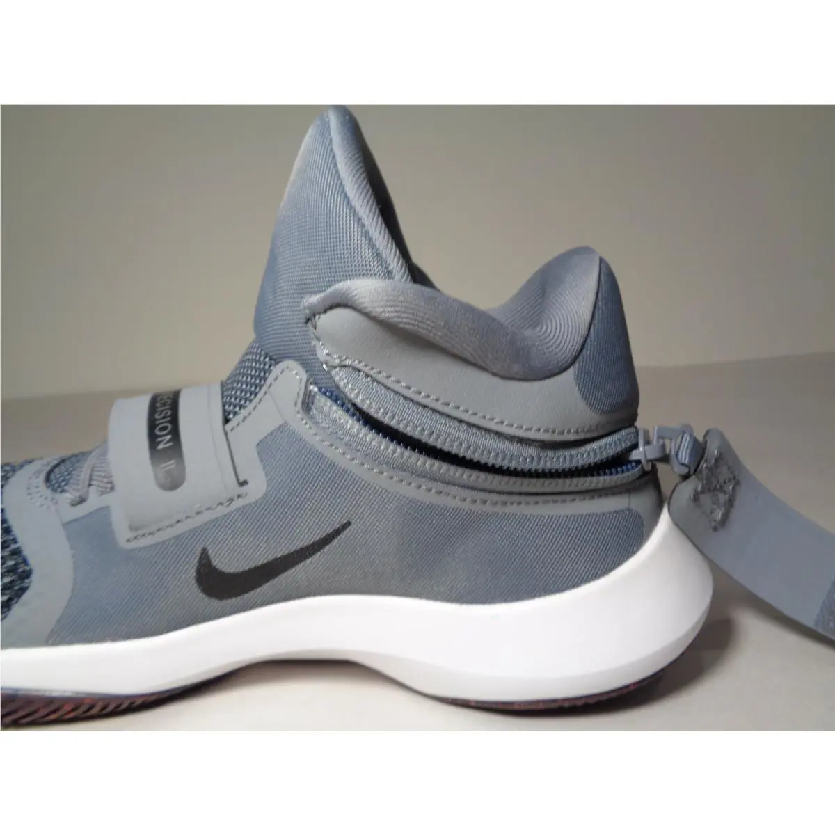 Nike shoes - Gray (UPC: 884751565656) 9