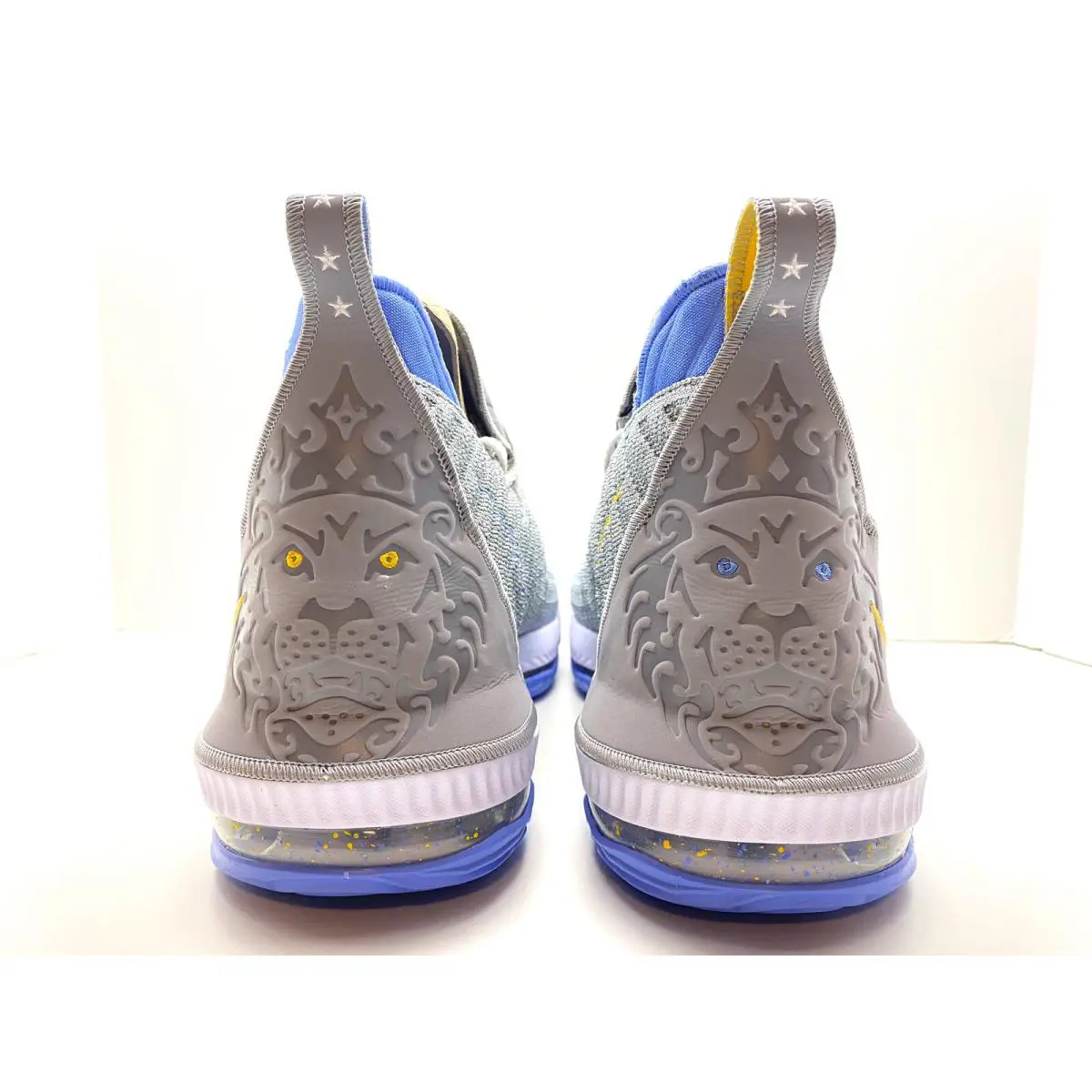 Nike shoes - LEBRON XVI - LEBRON XVI - WOLF GREY/WHITE 2