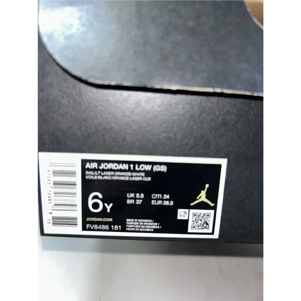 Nike shoes - Air Jordan 1 - Air - White 3