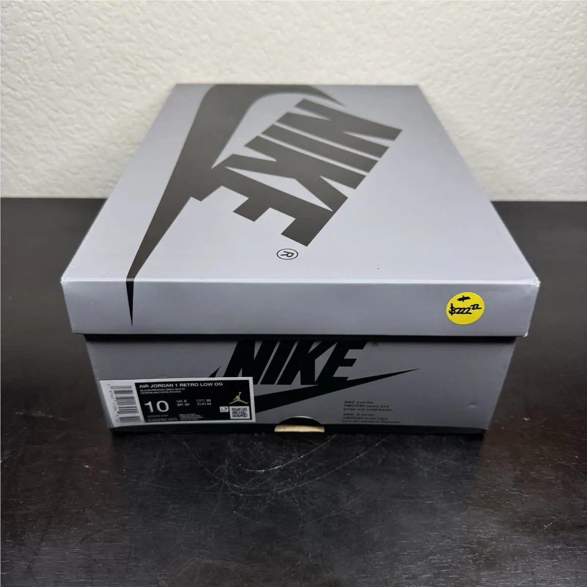 Nike shoes - Jordan Retro 1 - Retro - Shadow 11
