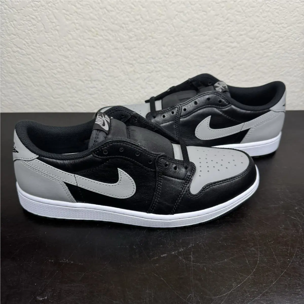 Nike shoes - Jordan Retro 1 - Retro - Shadow 0
