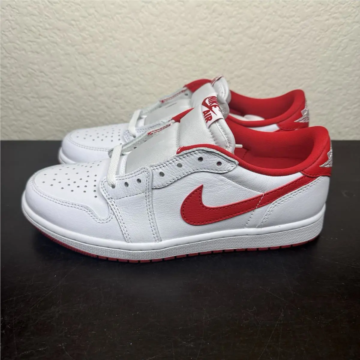 Nike shoes - Nike Air Jordan 1 - Air - University Red 6