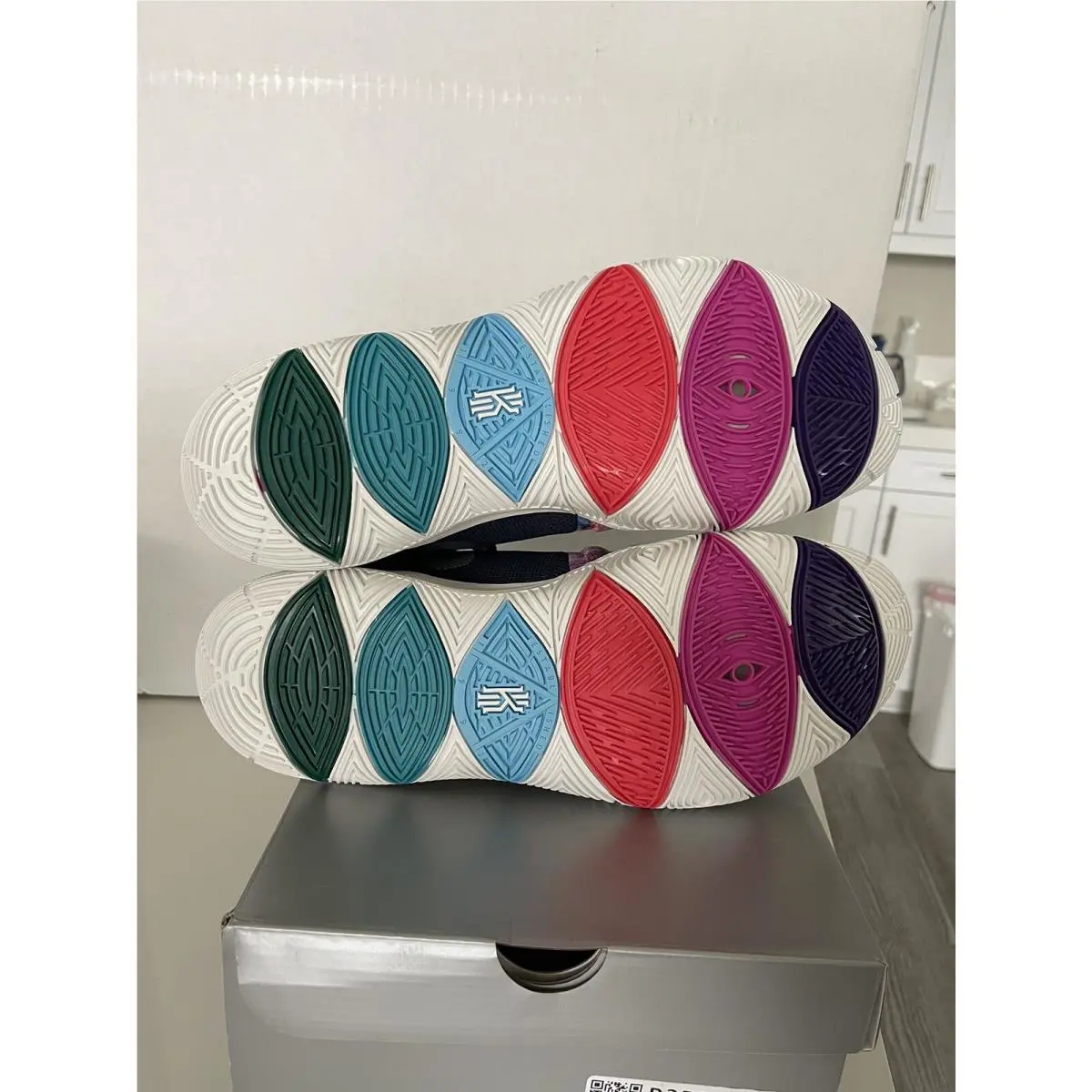 Nike shoes - Nike Kyrie 5 - Kyrie - AO2918900 - Multicolor/Metallic Silver 5