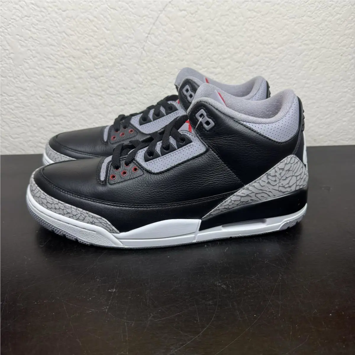 Nike shoes - Air Jordan Retro - Air Retro - Black Cement 5