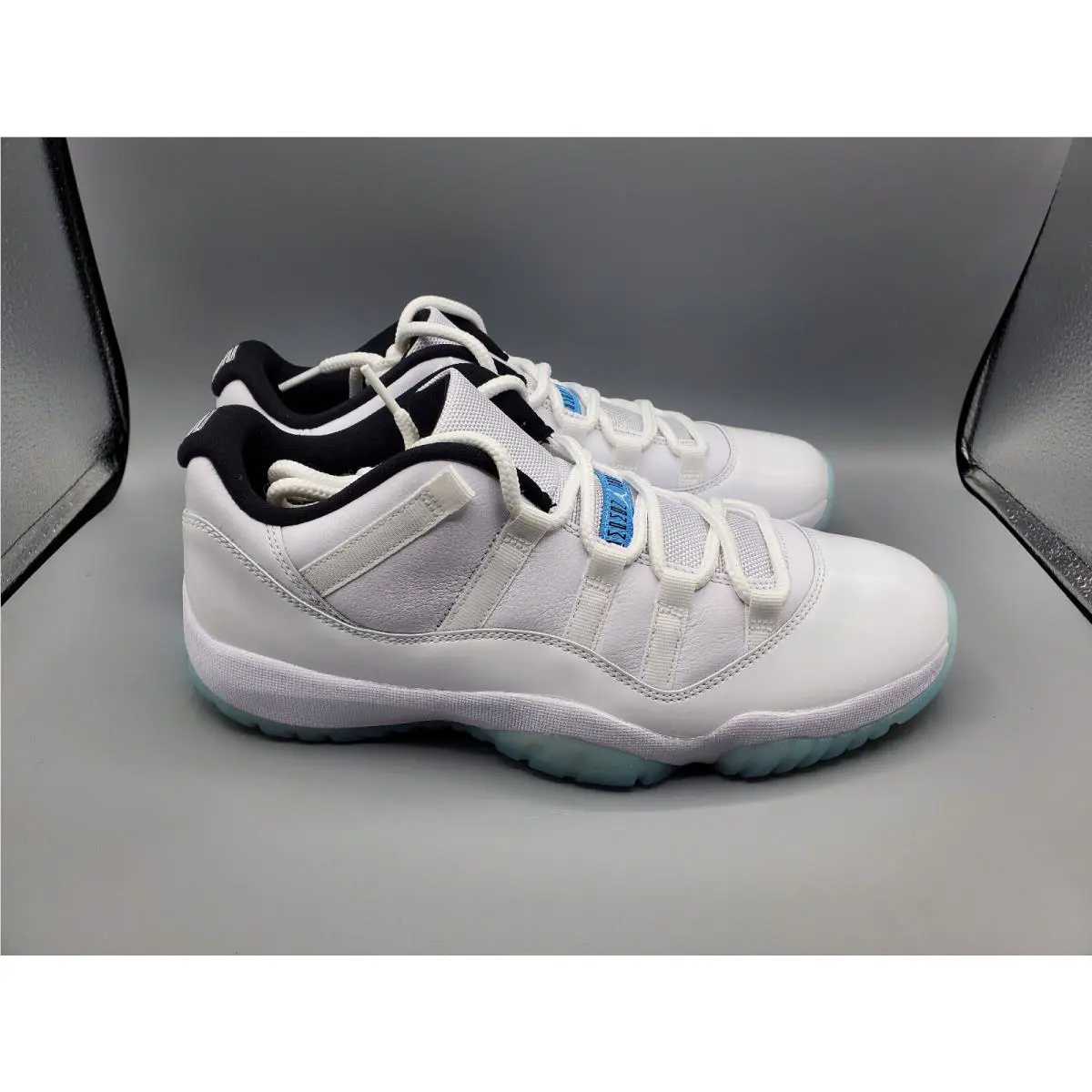 Nike shoes - Air Jordan 11 Retro Low - White/Legend Blue 2