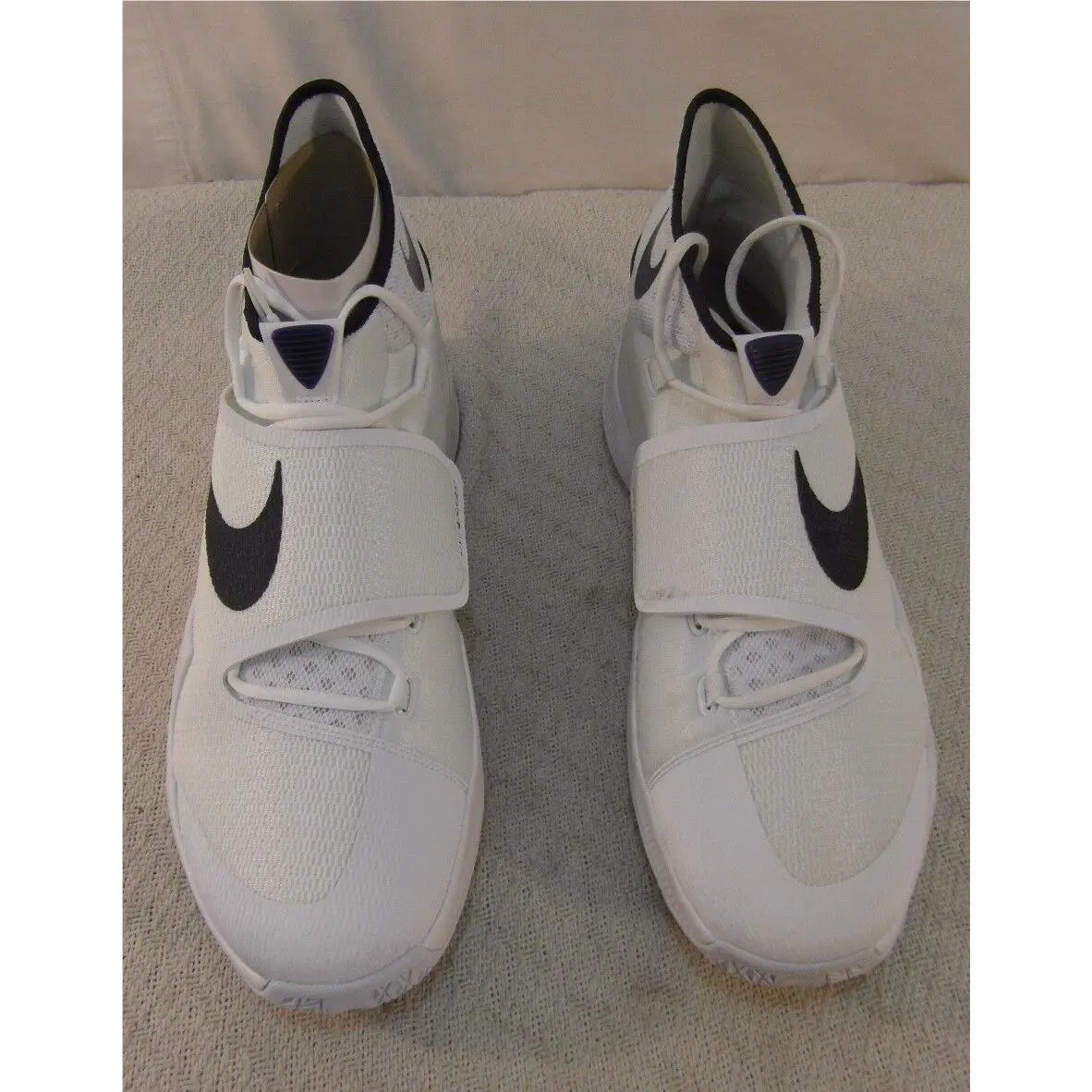 Nike shoes - Nike Zoom Hyperrev - Zoom Hyperrev - NIKE ZOOM - White 1
