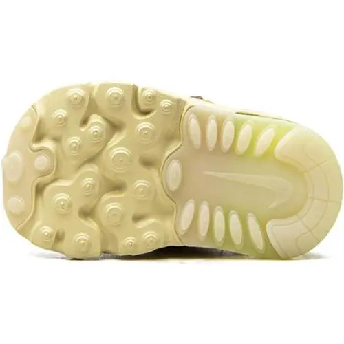 Nike shoes - LIGHT CREAM/STARFISH-DARK HAZEL STYLE (UPC: 194275529011) 1