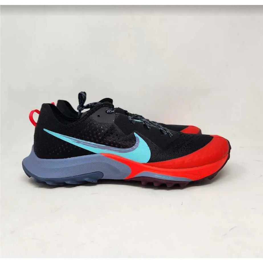Nike shoes - Black 2