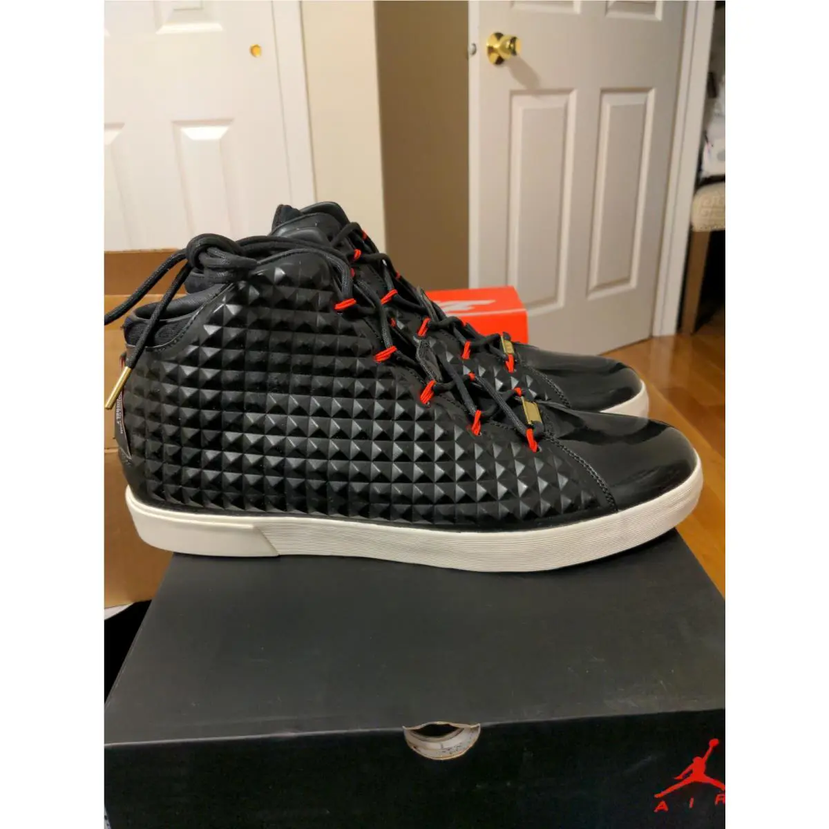 Nike shoes - Nike LeBron XII NSW Lifestyle QS - 716417 001 - Black (UPC: 091201443208) 8