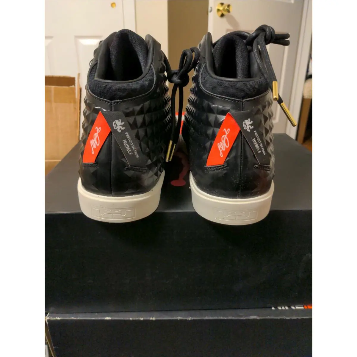 Nike shoes - Nike LeBron XII NSW Lifestyle QS - 716417 001 - Black (UPC: 091201443208) 11