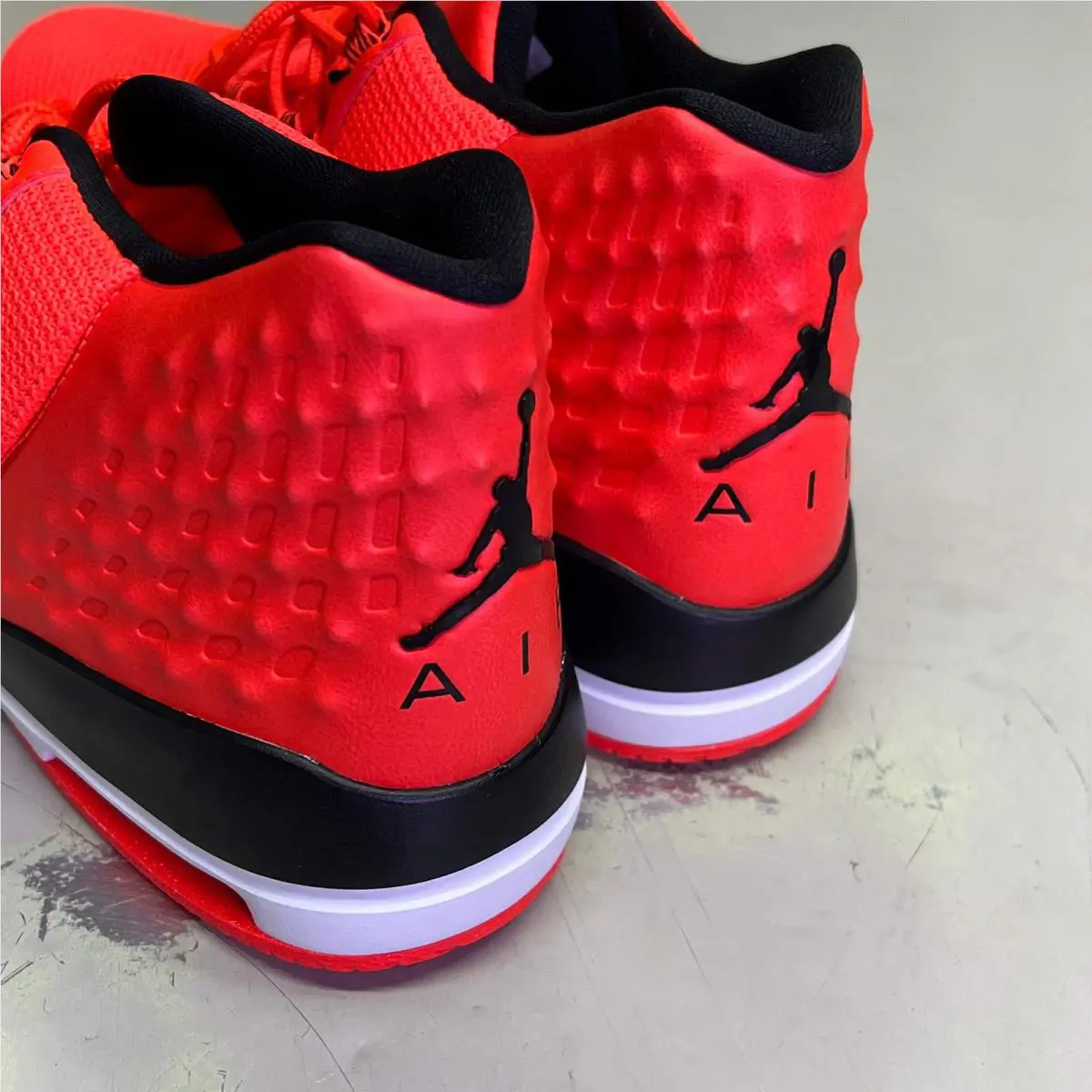 Nike shoes - Gym Red 3