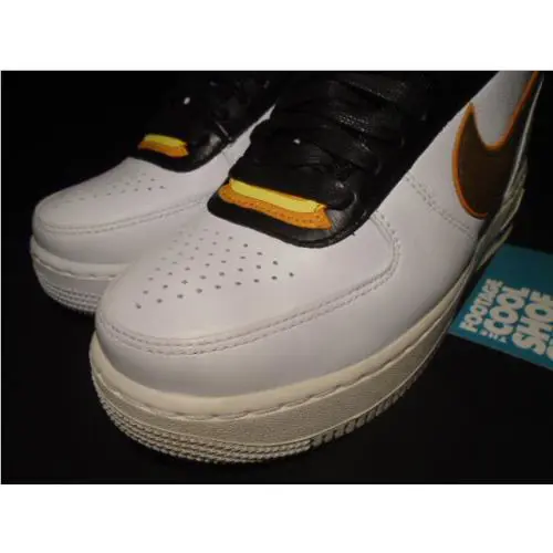 Nike shoes - Nike Air Force One Hi SP Tisci - 669919-120 - White 4