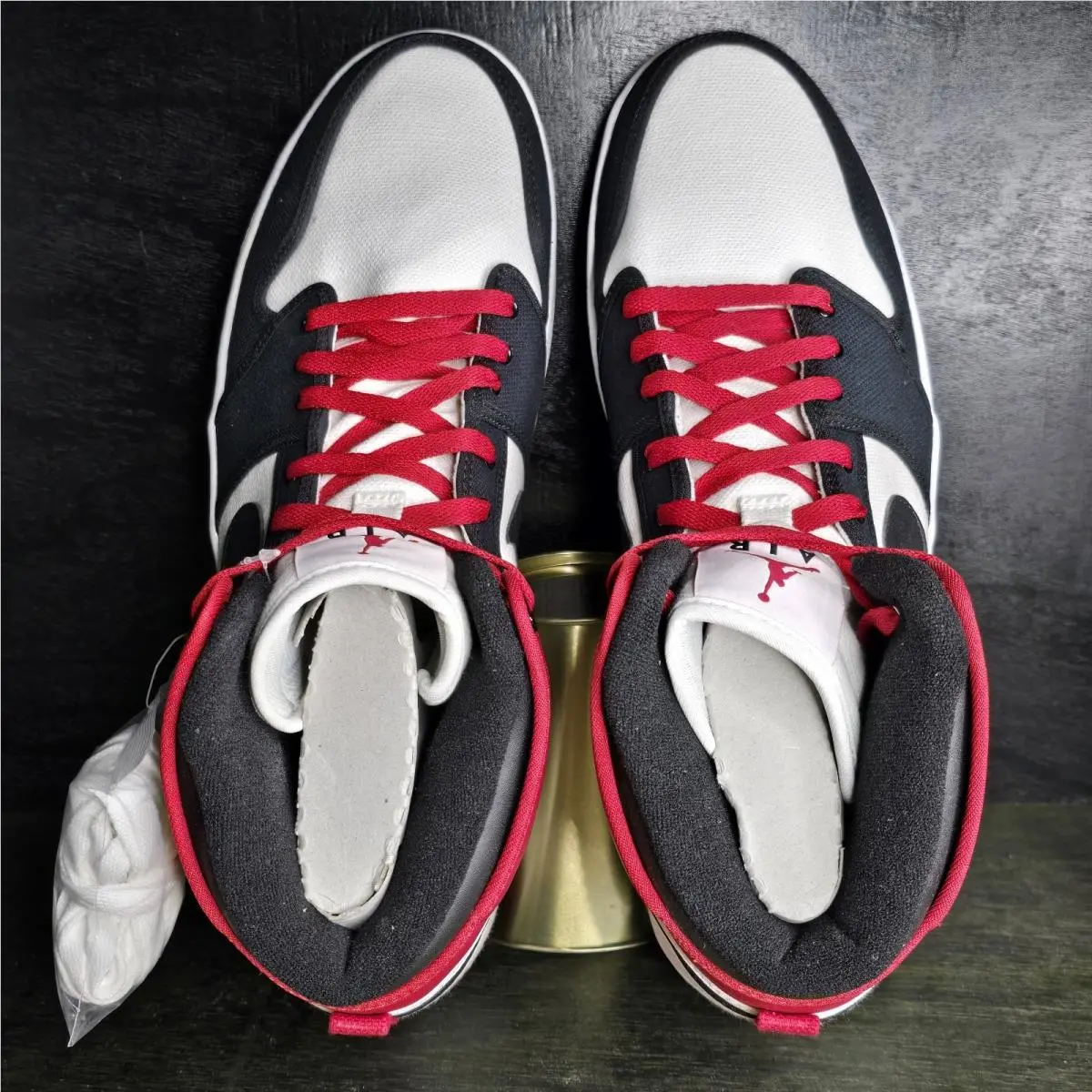 Nike shoes - Nike Air Jordan 1 - Air - 402297110 - BLACK TOE (UPC: 886551538748) 3