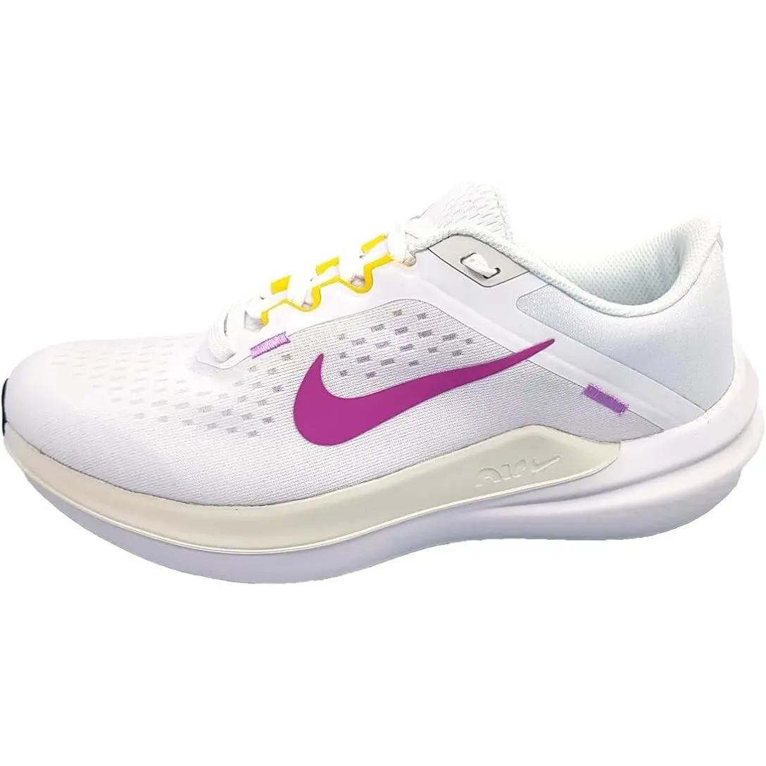 Nike Women`s Winflow 10 Running Shoe Fuchsia Dream US 9 - Pink