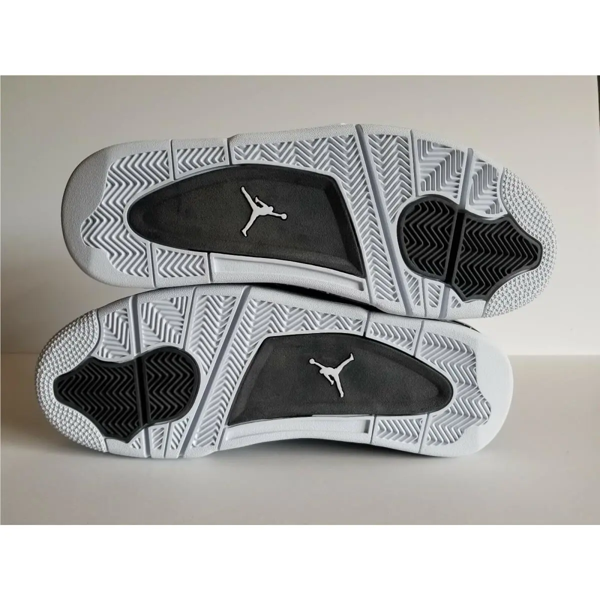 Nike shoes - Jordan 4 - 626969-030 - Black 3