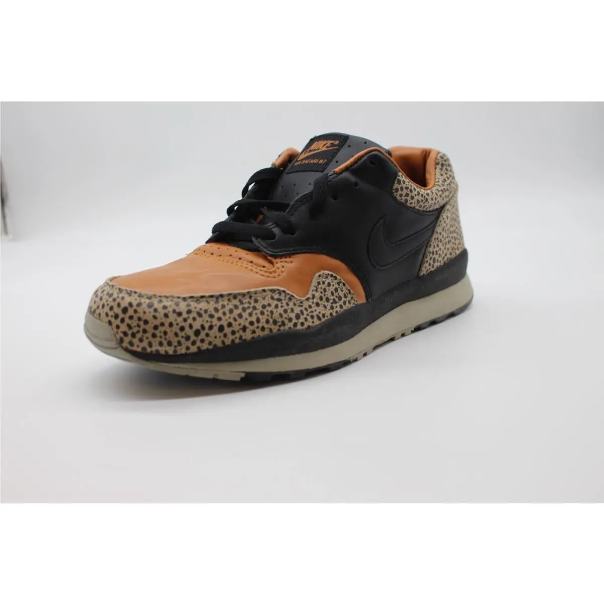 Nike shoes - Nike Air Safari - Air Safari - 306324-201 - Brown 3