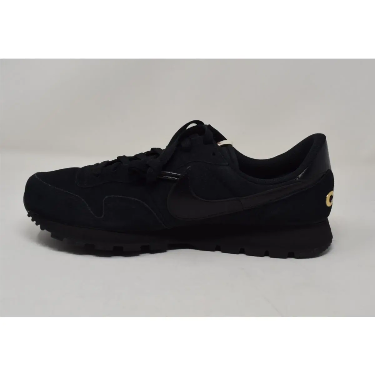 Nike shoes - Black 3