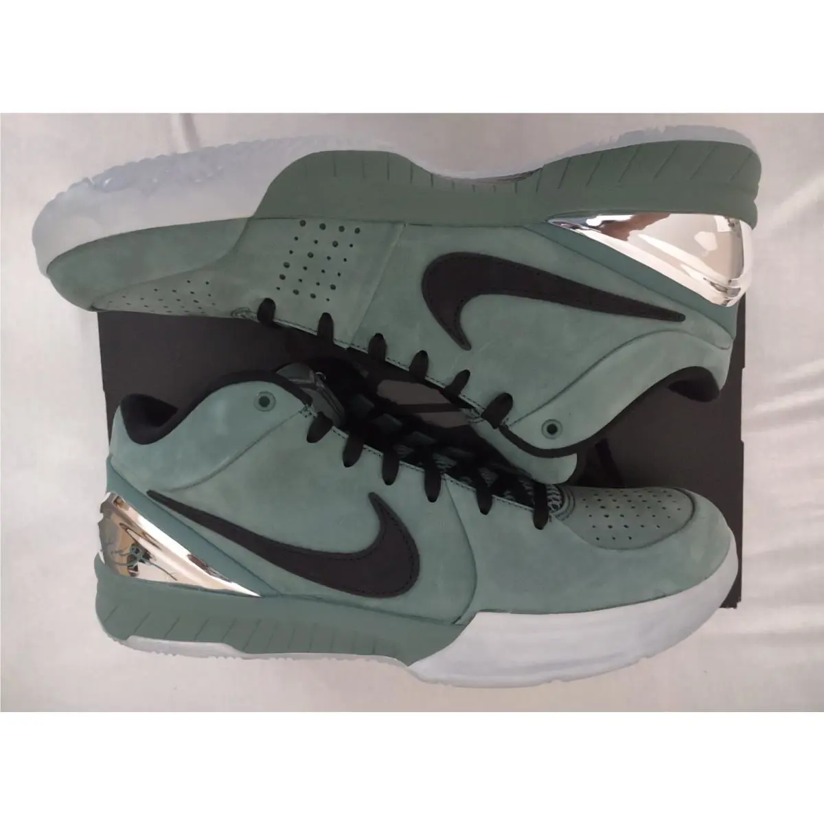 Nike shoes - Green 1